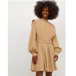H&M Beige Quilted Full Sleeves Mini Dress